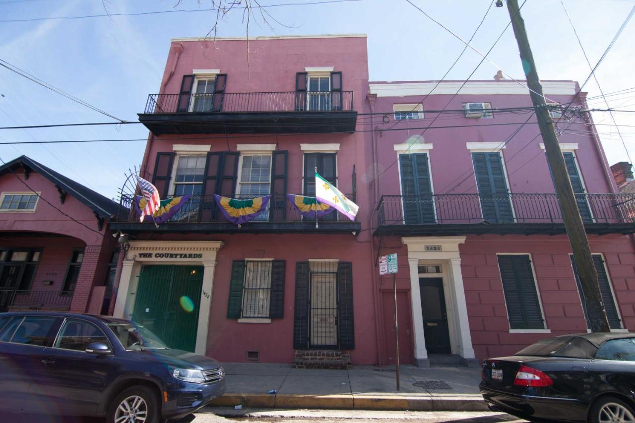 The Courtyards French Quarter Guesthouse Ню Орлиънс Екстериор снимка